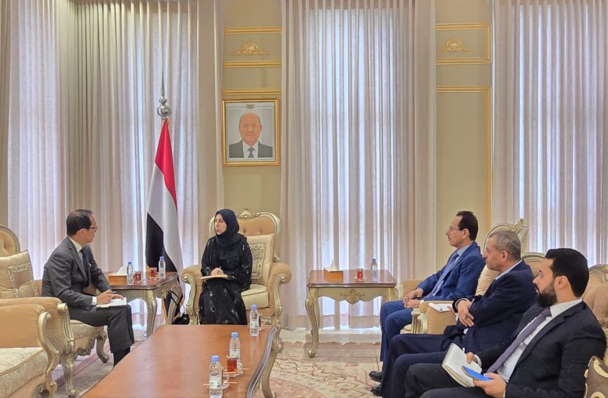 وزيرة التخطيط تبحث مع السفير الياباني تعزيز التعاون التنموي