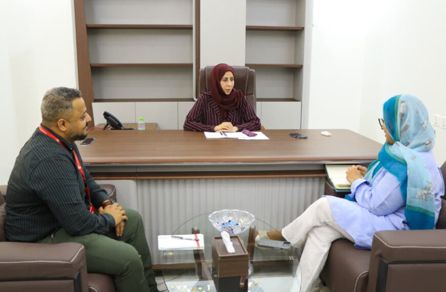 وزيرة التخطيط تبحث مع المدير القطري لمنظمة رعاية الأطفال تعزيز الشراكة ودعم قطاعات التنمية