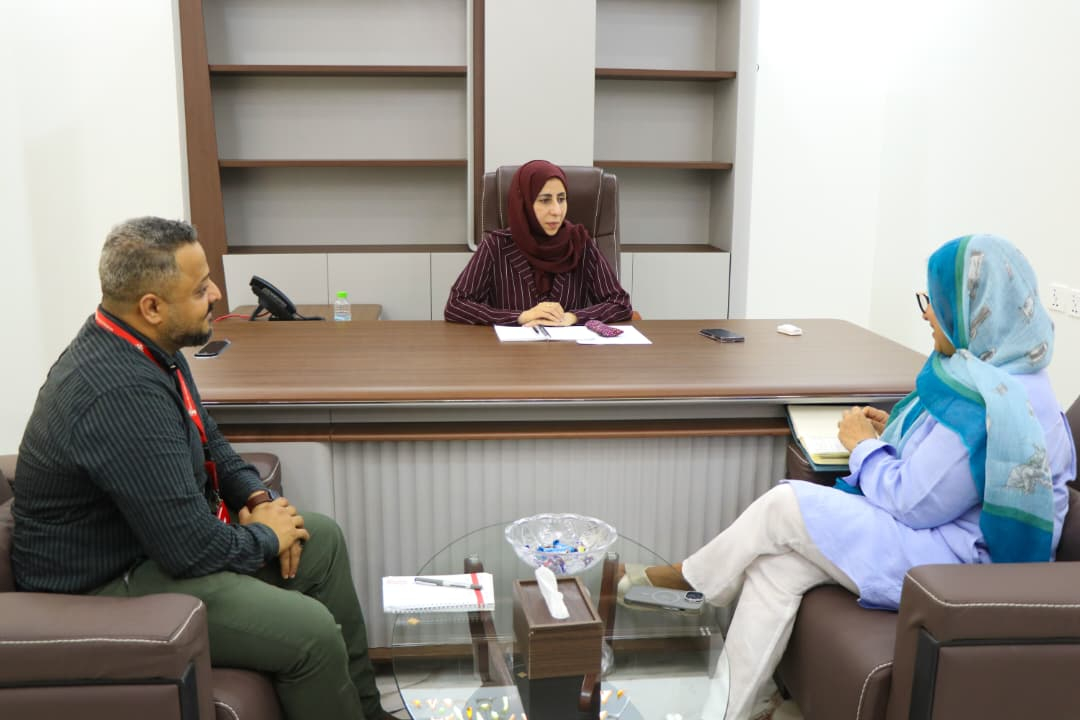 وزيرة التخطيط تبحث مع المدير القطري لمنظمة رعاية الأطفال تعزيز الشراكة ودعم قطاعات التنمية